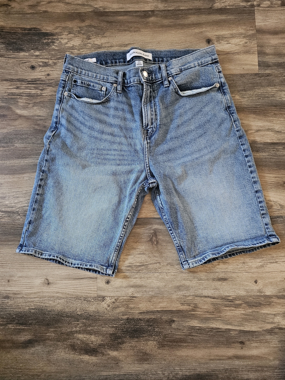 Calvin Klein Jeans Men's Straight Fit Denim Shorts Blue Jorts Size 33